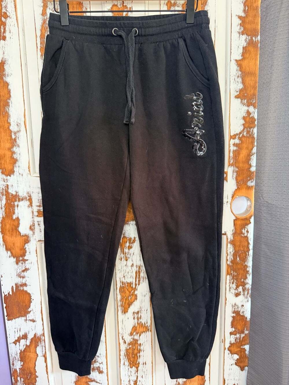 Ariat Real Women’s Black Jogger Sweatpants Size S Sequin Logo Athleisure Y2K